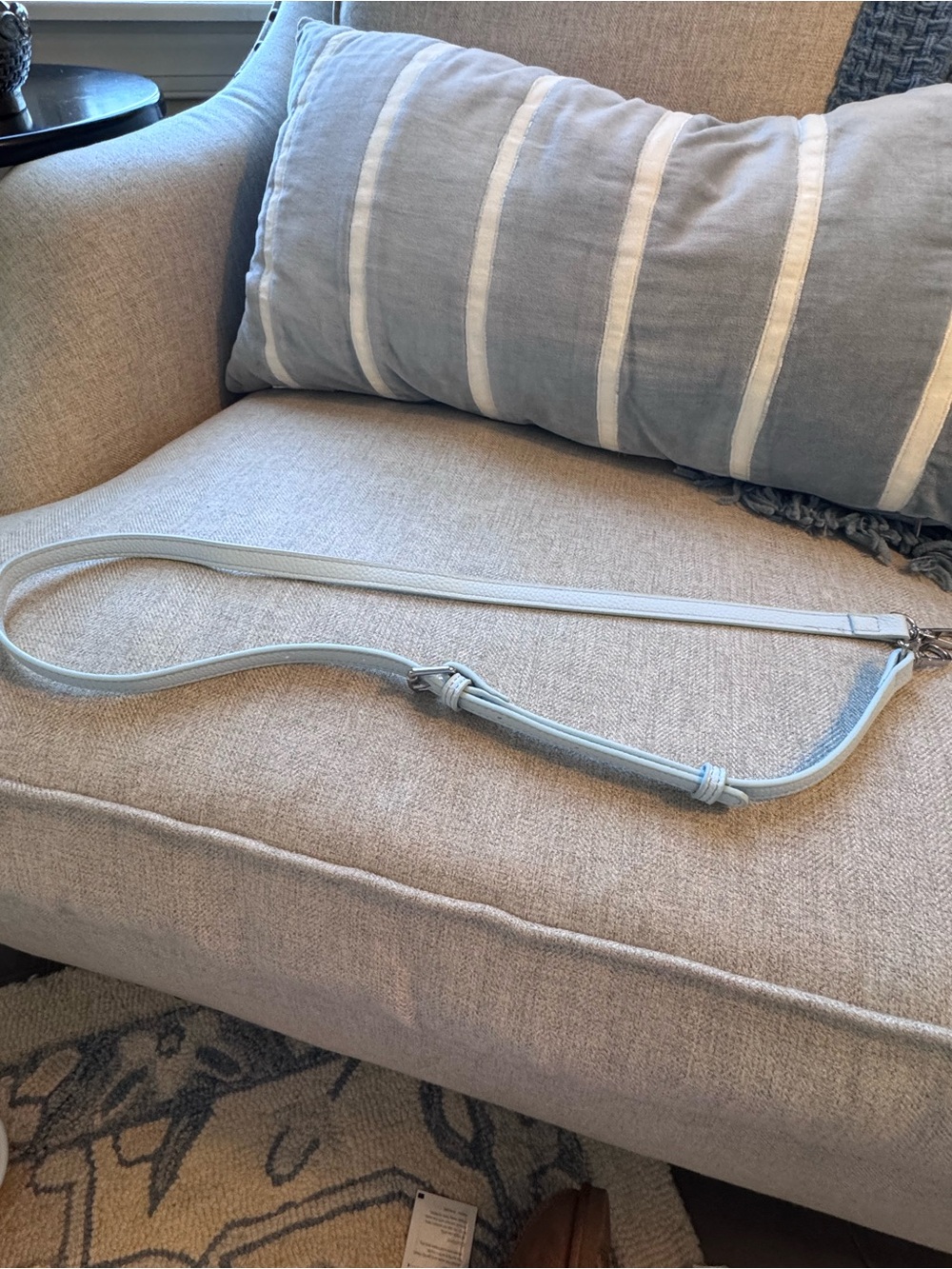 Melie Bianco Tulip Top-Handle Crossbody Tote - like new - Picture 10 of 11